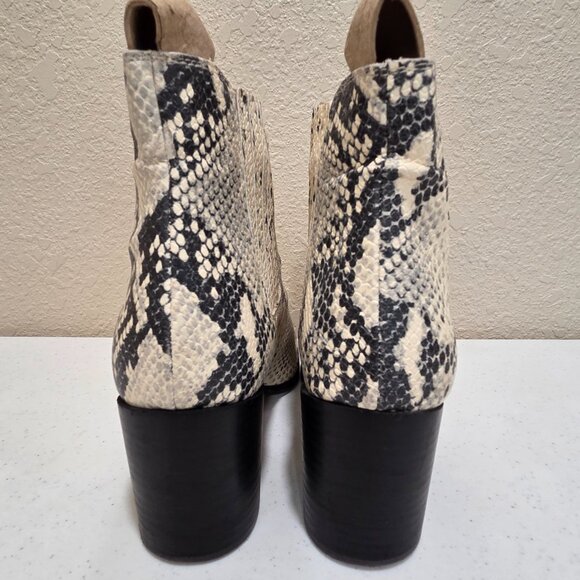 Snakeskin Booties Women's Size 9 Fall Ankle Boots Steve Madden Block Heel - Picture 3 of 11